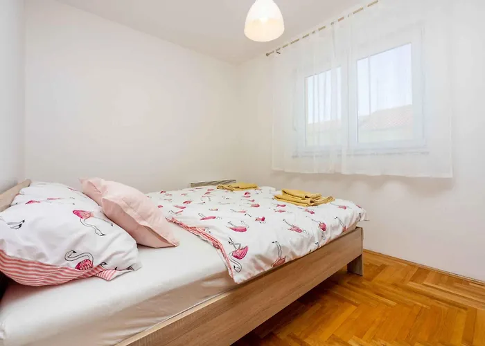 Daire In 45042 Jadranovo