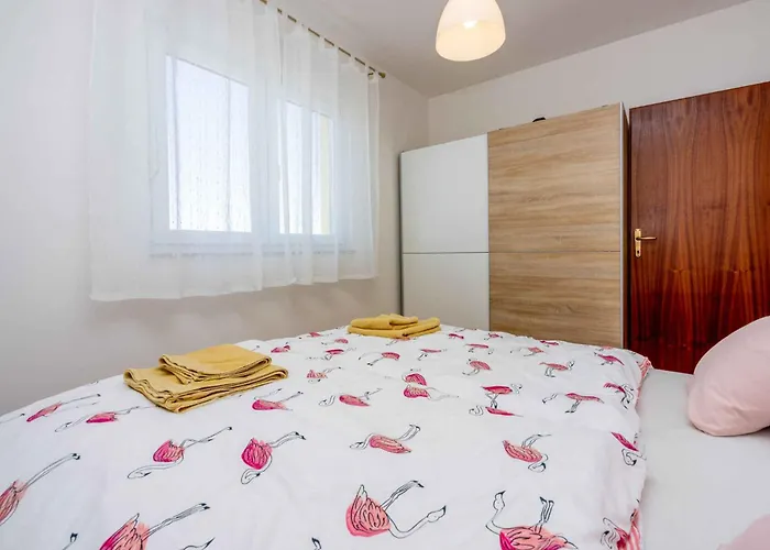 Daire In 45042 Jadranovo