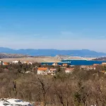 Apartman In 45042