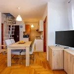 Apartman In 45042